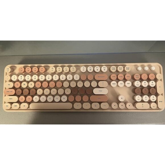 New Wireless Keyboard and Mouse, Cute Keyboard and Mouse, 2.4G Wireless Keyboard - Picture 2 of 3